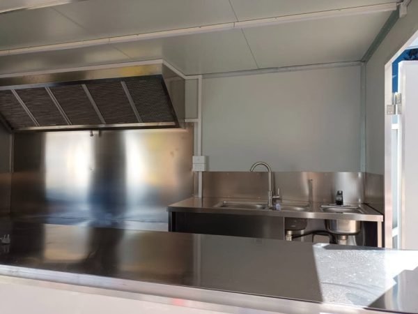 CFC Ultimate Food Trailer - Image 4