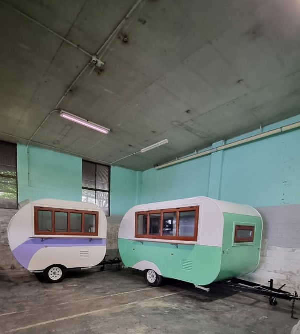 Maxi Vintage Food Coffee Trailer